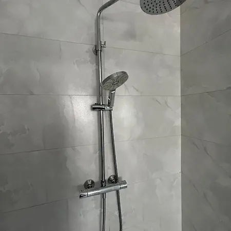 1 Luxurious In Family Kwatera prywatna *