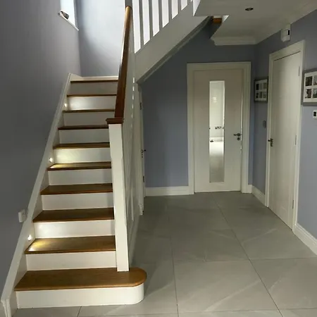 1 Luxurious In Family Homestay szállás *