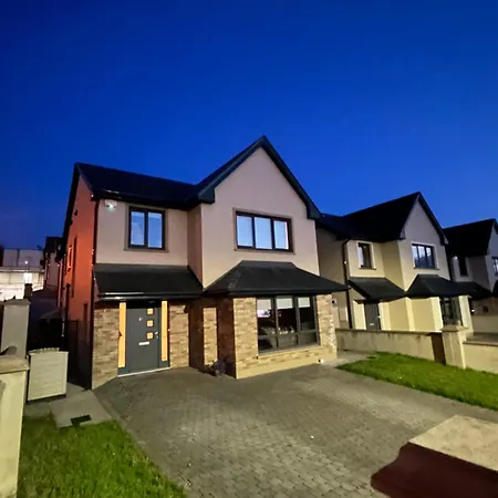 1 Luxurious In Family Kwatera prywatna *