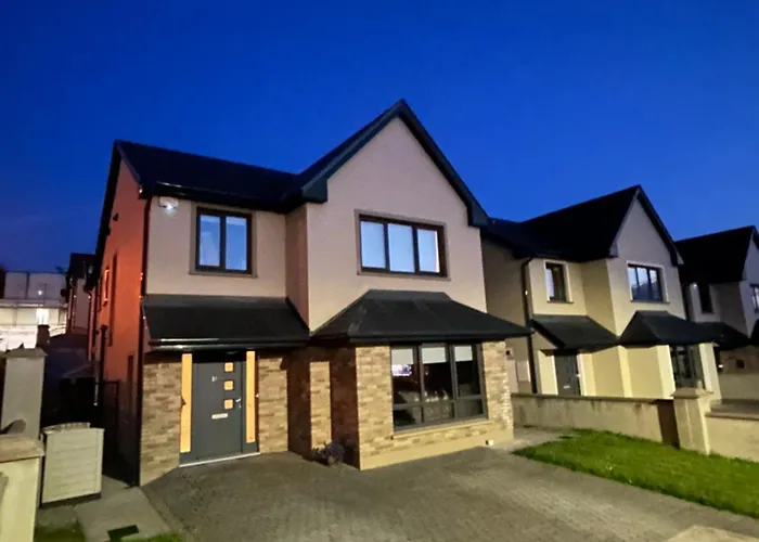 1 Luxurious In Family Homestay *